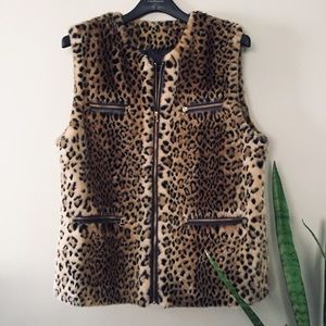 NWOT Terry lewis classic luxuries Faux Fur vest Leopard